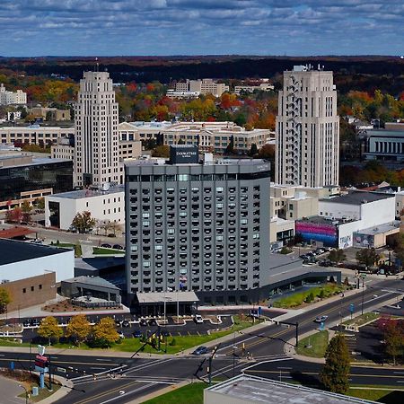 Doubletree By Hilton Battle Creek Hotell Exteriör bild